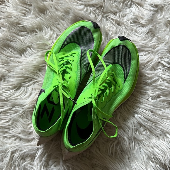 Size 7 Nike ZoomX Vaporfly Road Racing Shoes - Picture 7 of 13